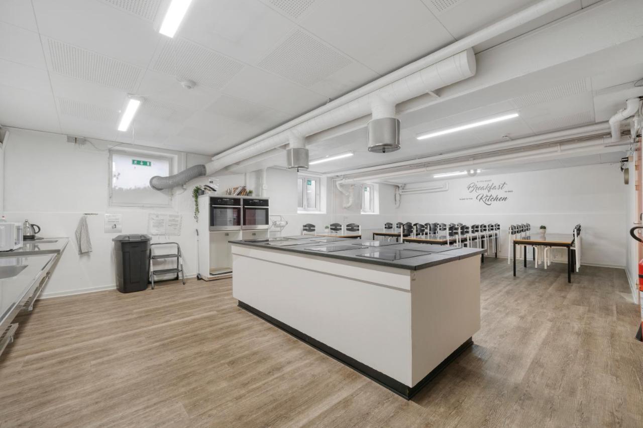 Kragsbjerggaard Vandrerhjem Odense Buitenkant foto