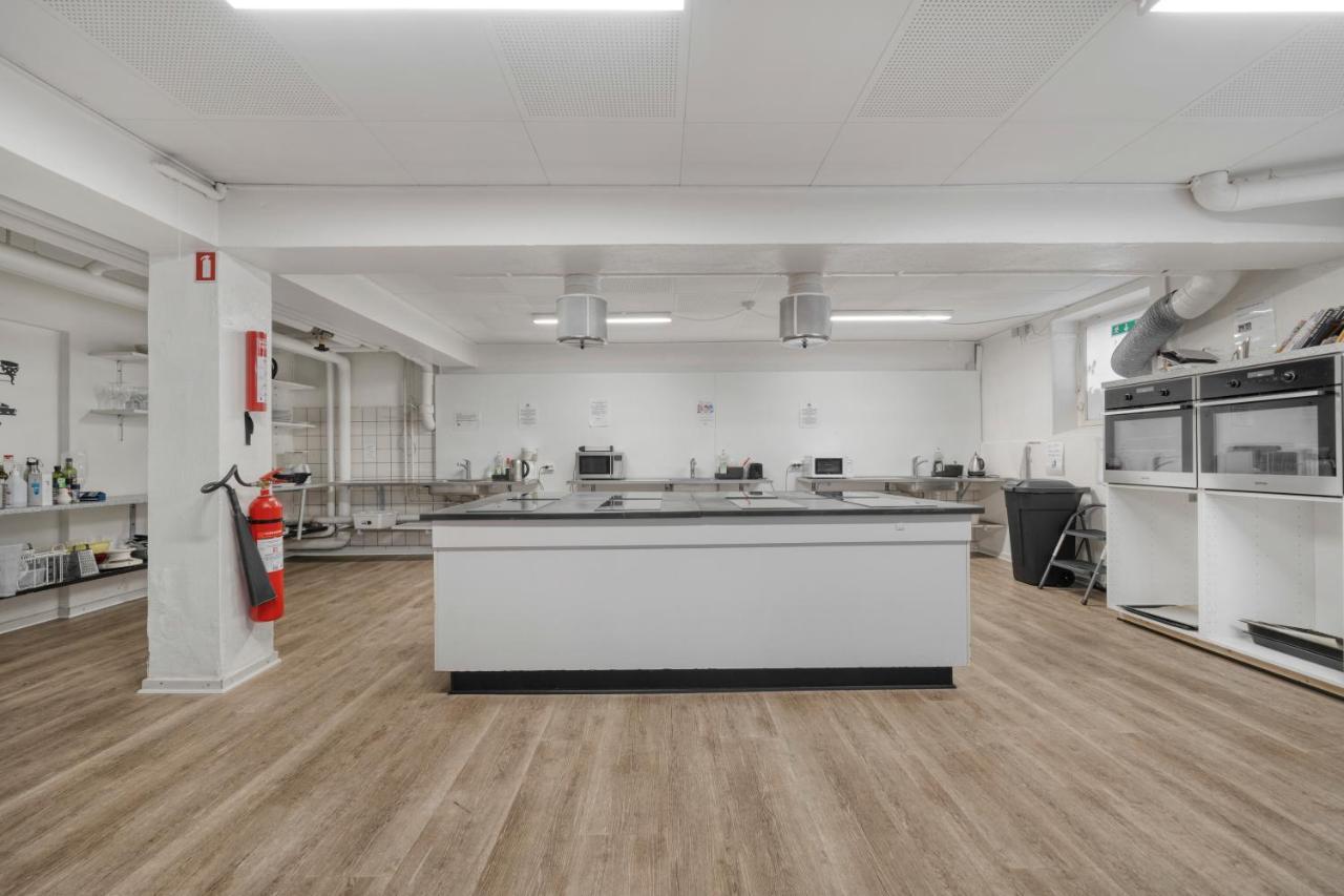 Kragsbjerggaard Vandrerhjem Odense Buitenkant foto