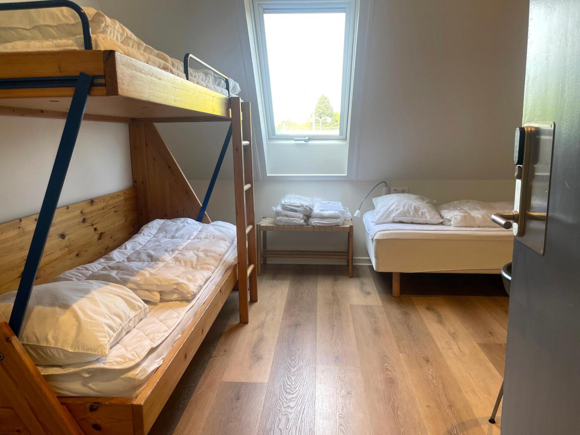 Kragsbjerggaard Vandrerhjem Odense Buitenkant foto